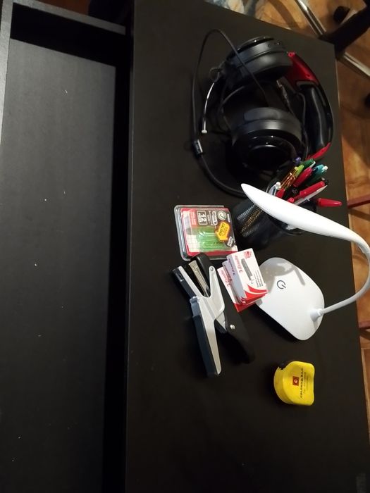 Mesa de Escritório + Cadeira