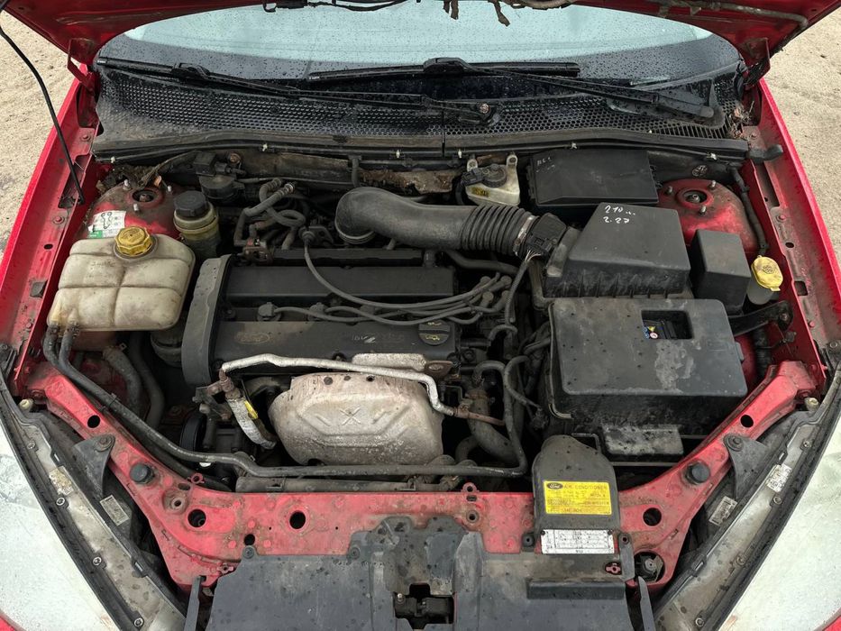 Ford Focus 2001 1.8 Бензин!