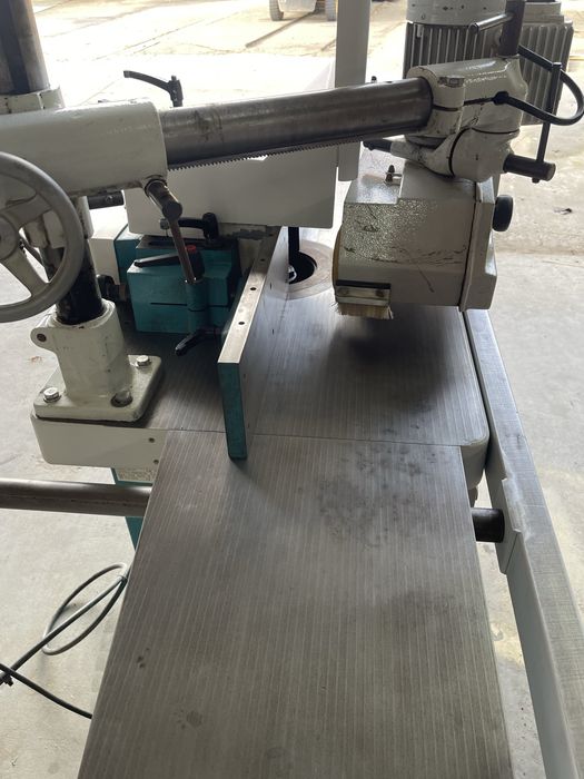 Frezarka dolnowrzecionowa Wadkin Bel 150