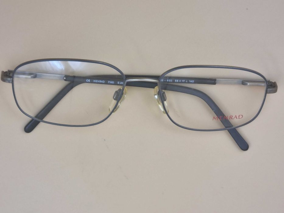Oprawki okularowe firmy Menrad CC4