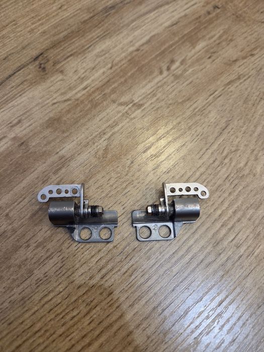 Zawiasy klapy matrycy Lenovo ThinkPad t490s