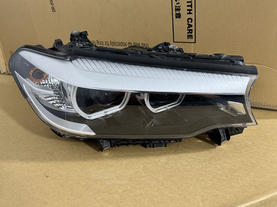 Фара BMW G30 usa права