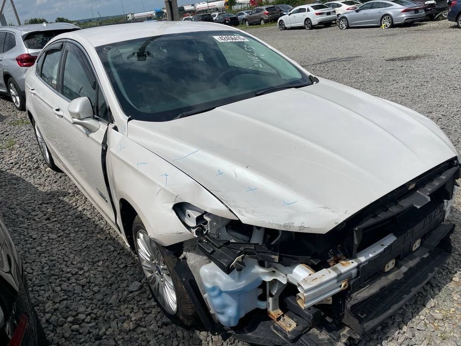 Ford Fusion PHev hybrid