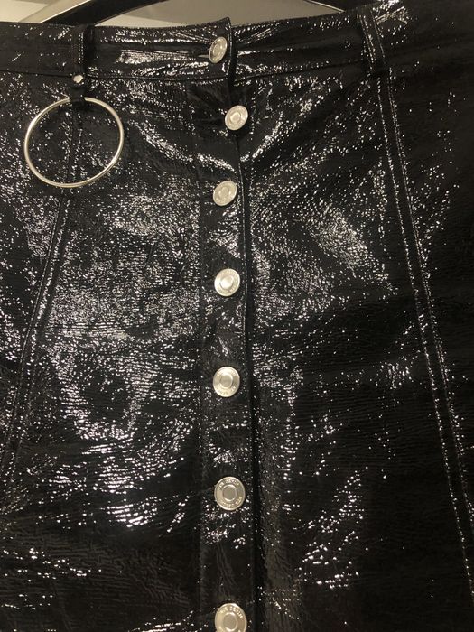 Czarna spódnica r.40  Stradivarius