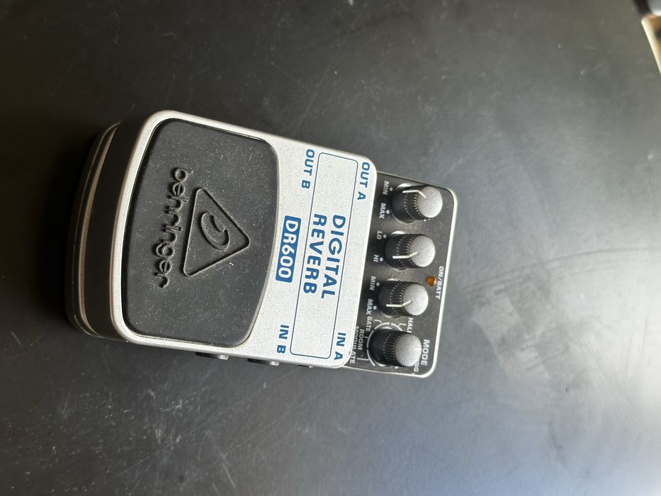 Behringer Digital Reverb