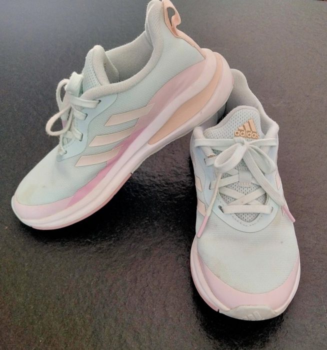 Buty sportowe Adidas 34