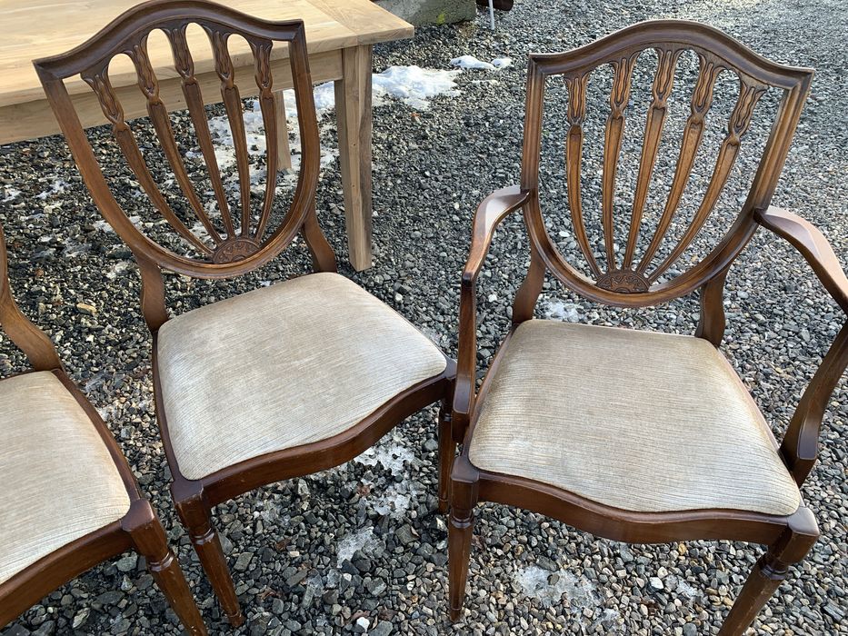 Krzesla stylowe eleganckie z podłokietnikami