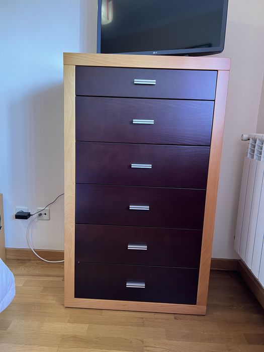 Quarto usado todo em madeira