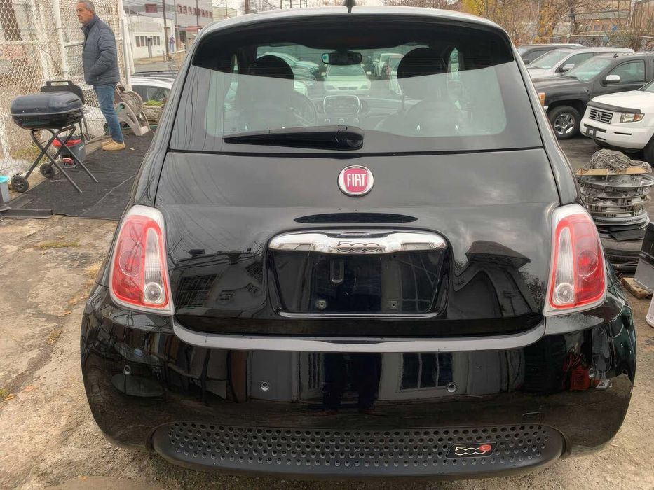 Fiat 500e      2017