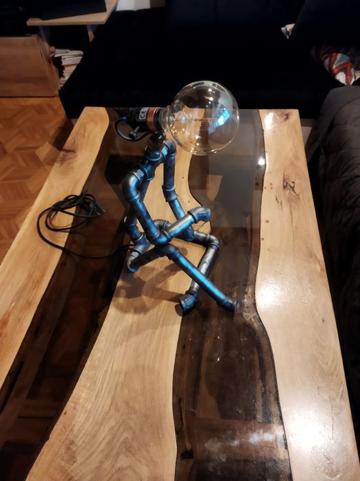 Lampka lampa ludzik
