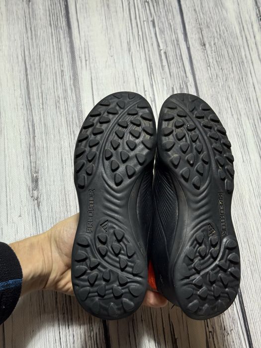 Adidas сороконожки оригинал 33 размер бутсы детские копы футбольные