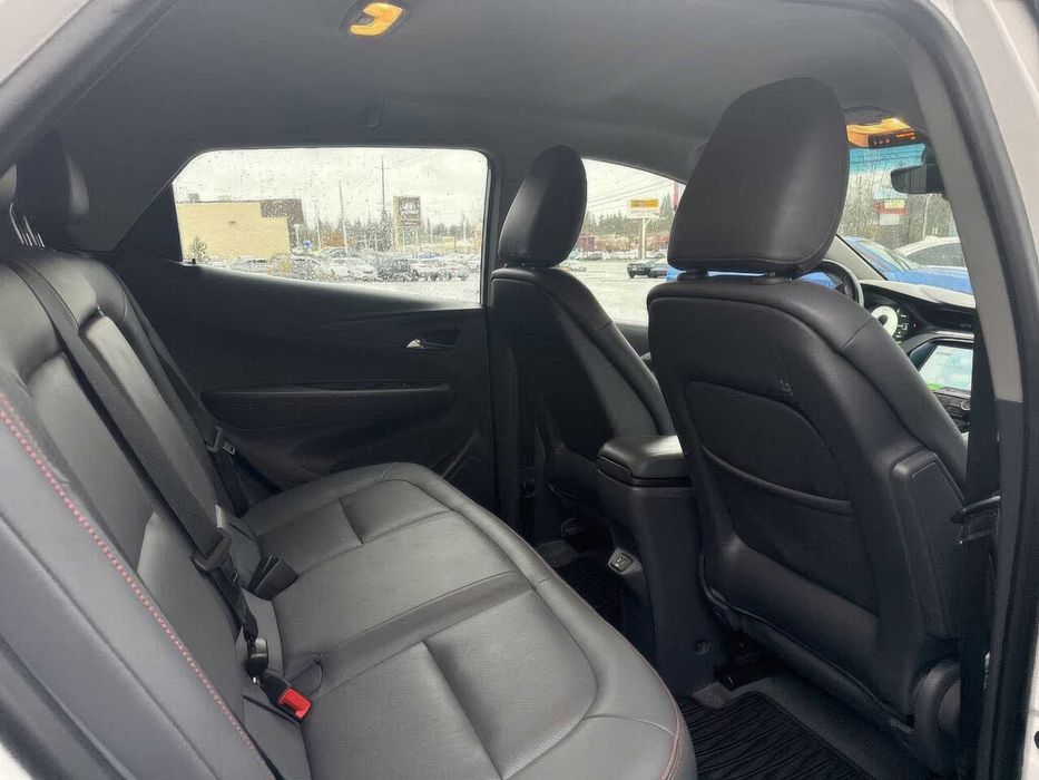 Chevrolet Bolt EV      2021