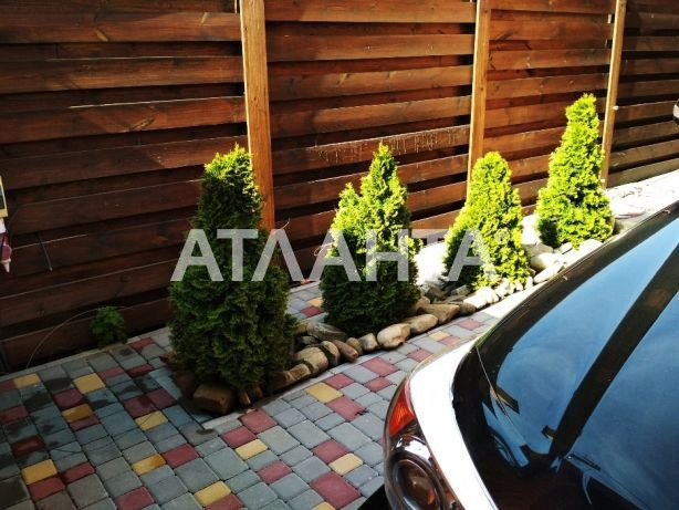 Будинок у Фонтанці на березі моря!