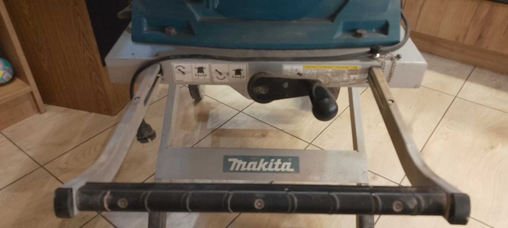 Pilarka stołowa Makita MLT100 Piła + stół WST03
