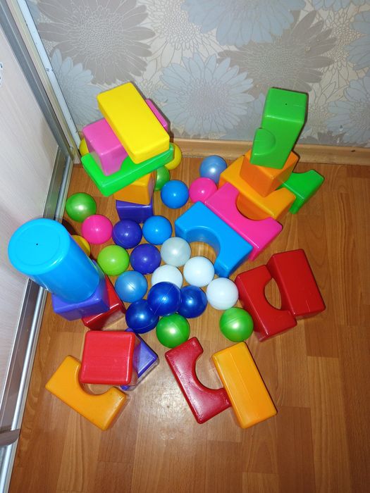 Конструктор для найменших