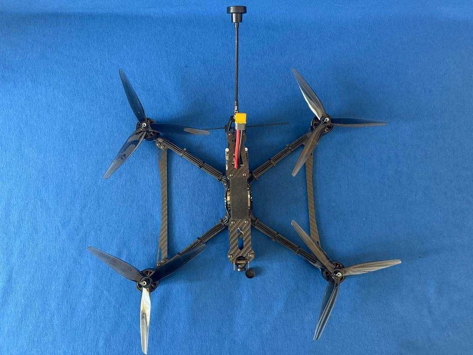 FPV дрон / Diatone/ AKK FX2 /Caddx Ratel 2