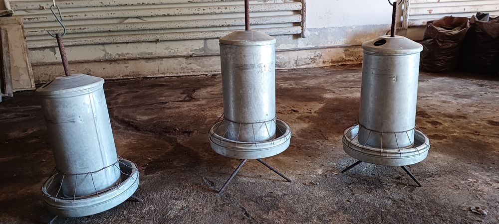 Karmidła aluminiowe dla drobiu duże