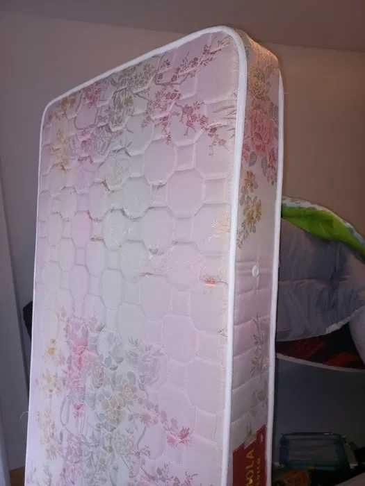 Colchão para cama solteiro  1,83cm x 80- Odivelas