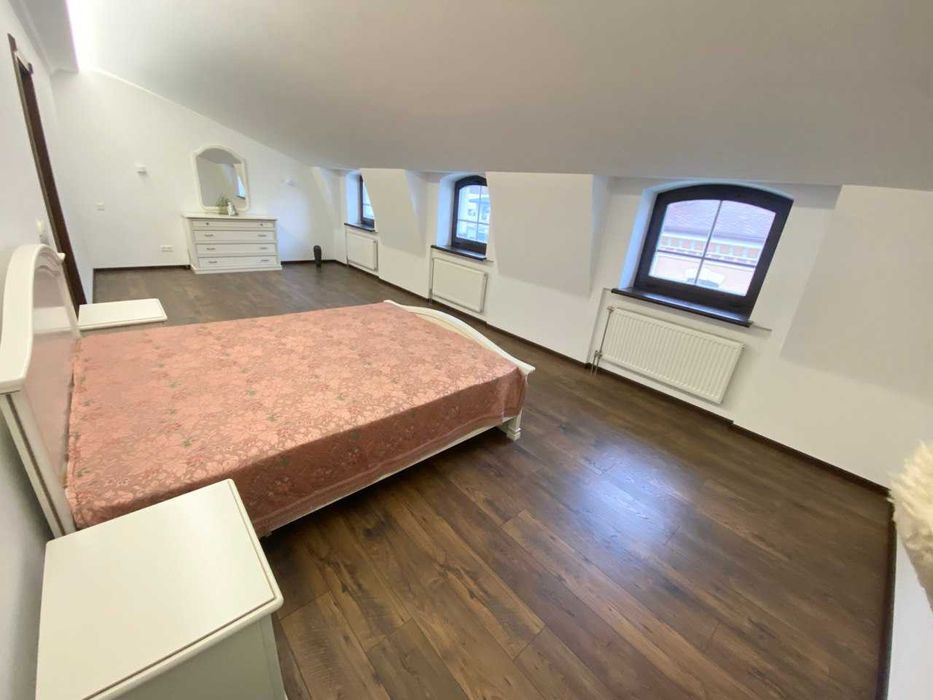 Продаж 6к.кв. по вул.Гончарна 5а