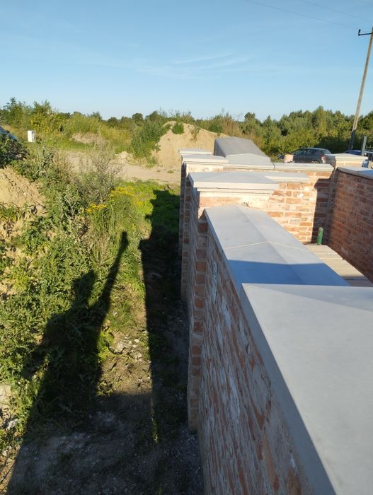 Daszek betonowy dwuspadowy 35/100cm