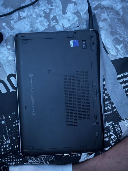 Laptop elitebook 840