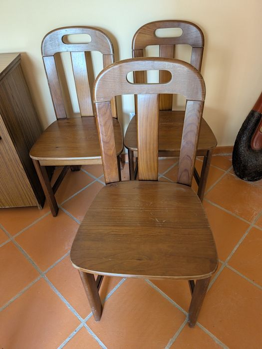Conjunto de 2 ou 3 cadeiras