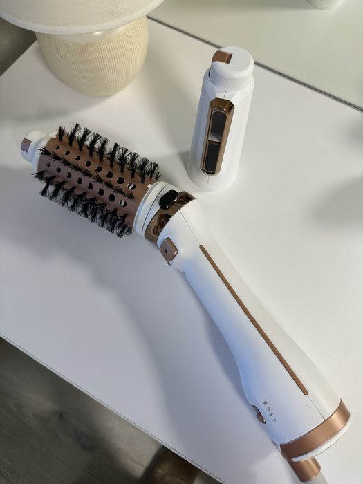 Фен-щітка/Фен- щетка Rowenta CF9720F0