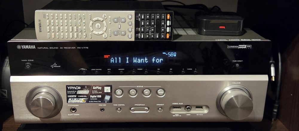 Sieciowy amplituner kina domowego Yamaha  RX-V775 + bluetooth logitech