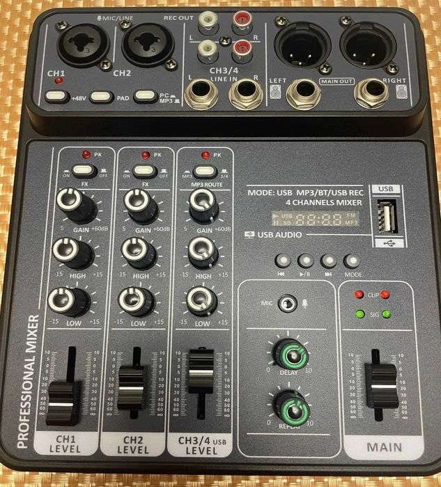 Микшерный пульт с микрофонным входами - микшер на 4 канала