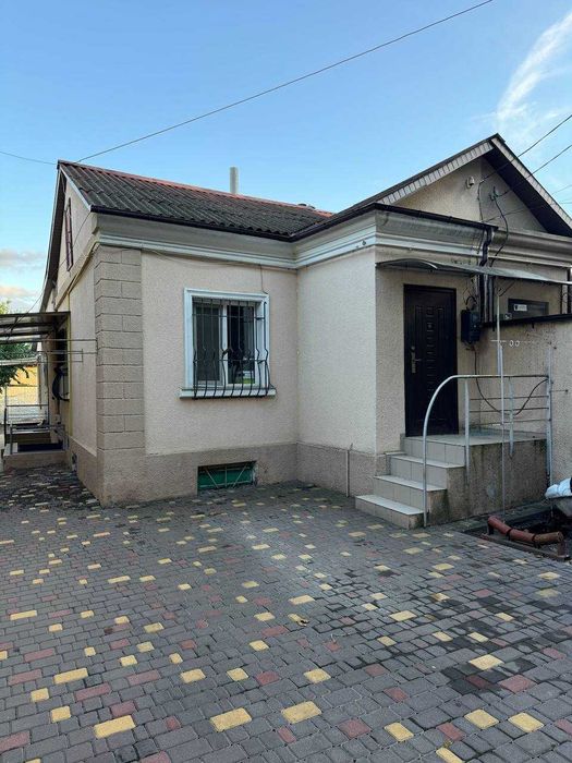 Продам дом на Фонтане на участке 3 сотки. 1L55