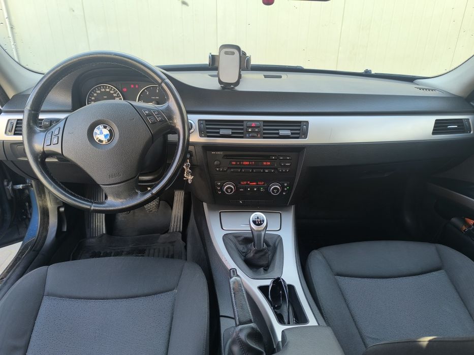 BMW e91 2.0d 160 KM