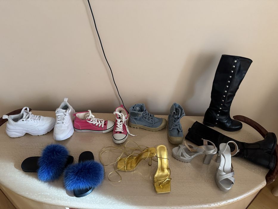 Босоніжки гарні