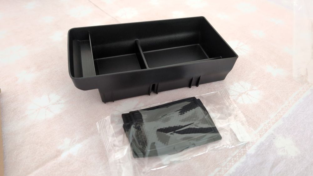 Caixa de armazenamento consola central VW/ Cupra Born