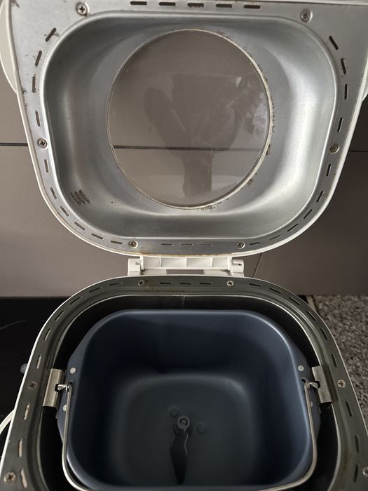 Maquina de fazer pao Taurus