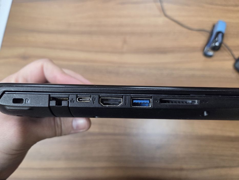 Ноутбук Acer Aspire 7 A715-72g