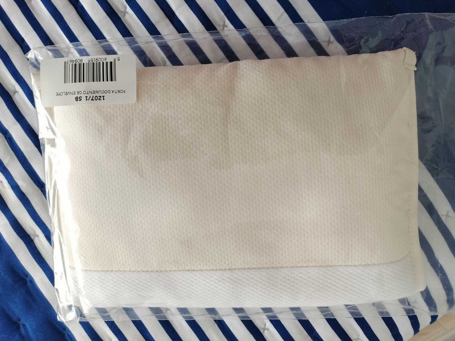 Baby Document Holder425380707052431363