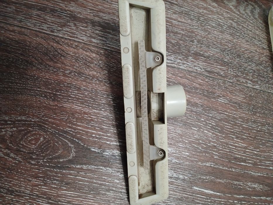 Щітки та труба Б/У...до пилососу Вітязь або Ракета