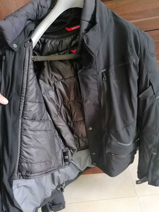 Fato impermeável com proteção lombar nunca usado DAINESE