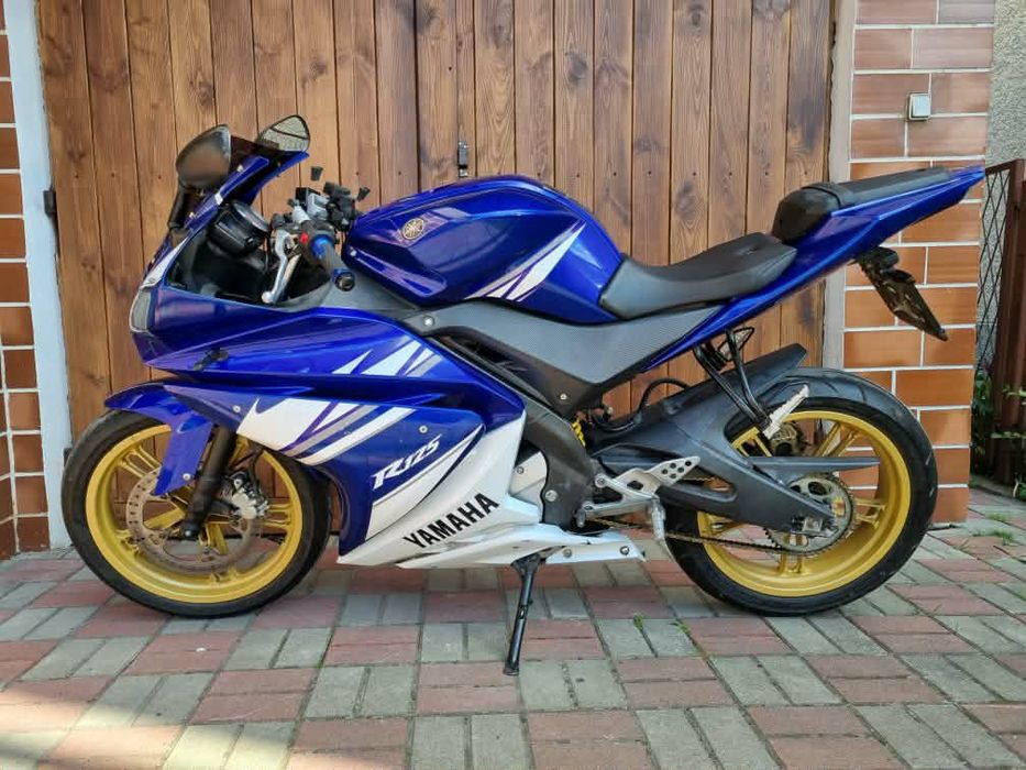 Yamaha yzf r125 2010r