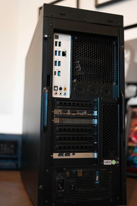 Mega Computador Intel i9-7900X 10Cores 4.3 GHz 80GB RAM RTX 3060ti 5TB