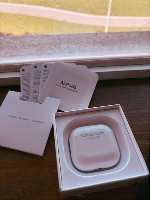 Apple Airpods 4 ANC