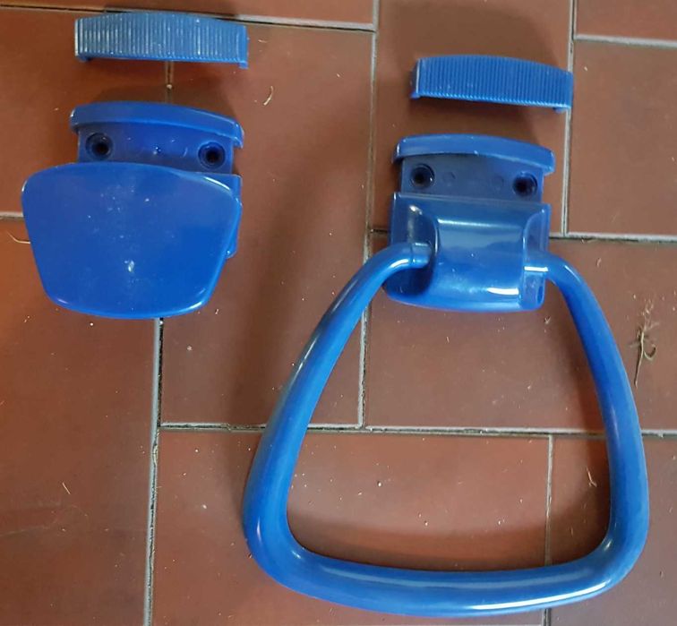 Conjunto de espelho e acessórios de wc