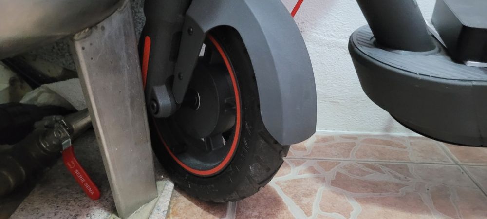 Trotinete Elétrica XIAOMI 5 Max (1000 W - Autonomia: 60 Km)