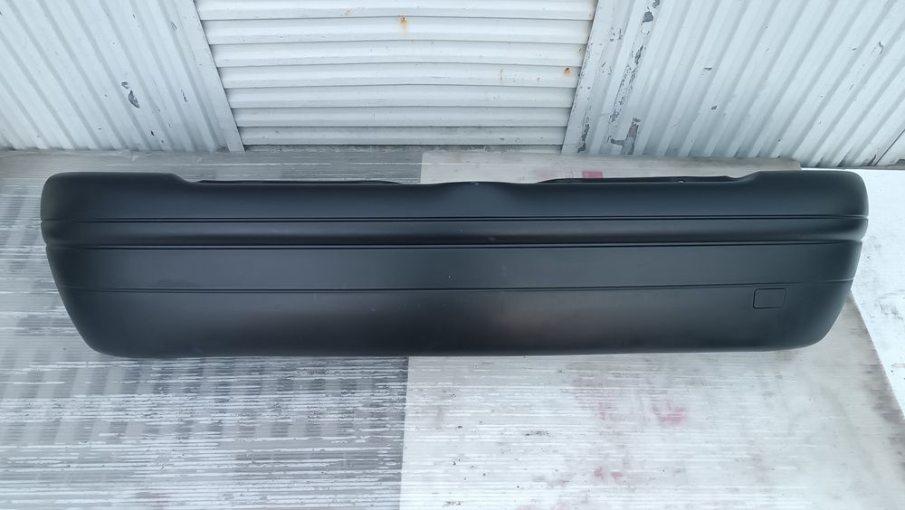 Vendo parachoque de trás Renault Clio 2 ano 1998/2004