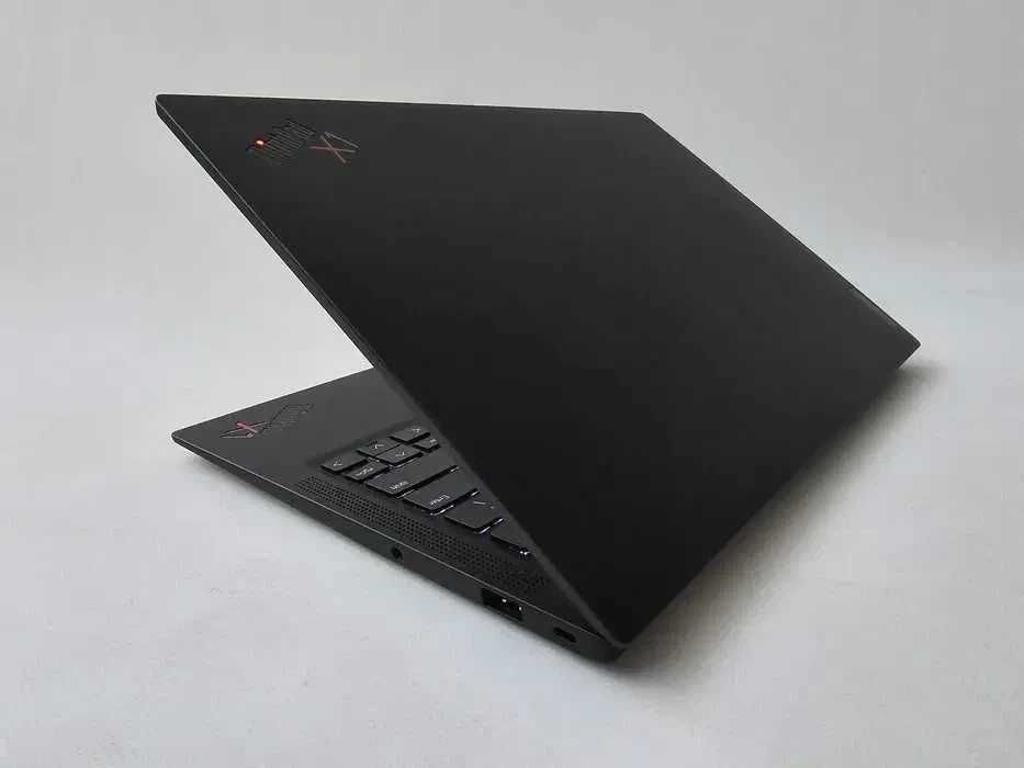 Thinkpad X1 Carbon I7 1355U/RAM 16GB/SSD 512GB/WIN 11 Pro
