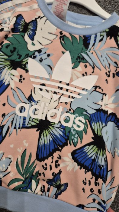 Bluza adidas stan bardzo dobry roz 116