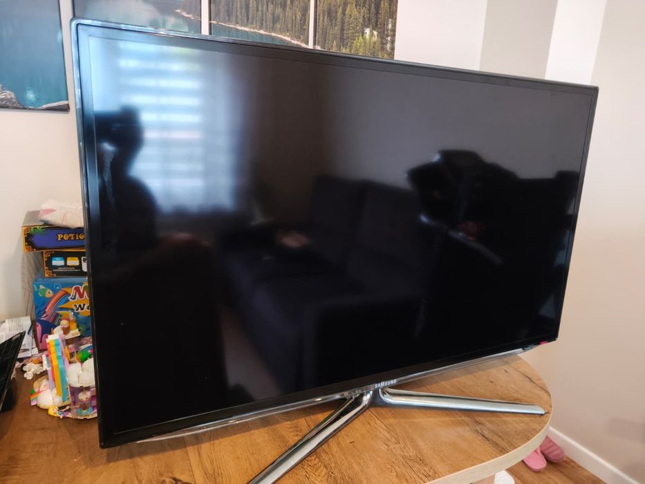 Samsung 40cali Smart TV