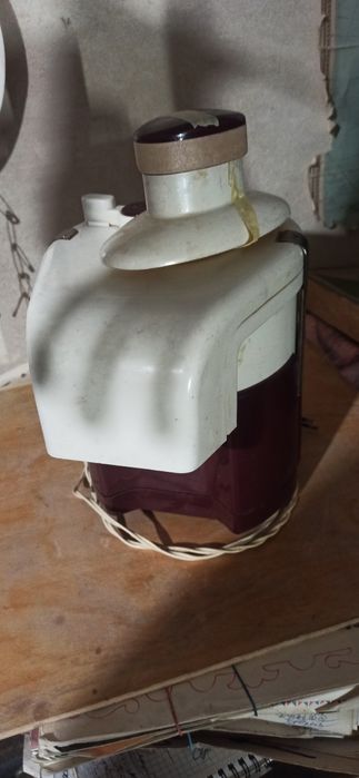 Соковыжималка в гарному стані
