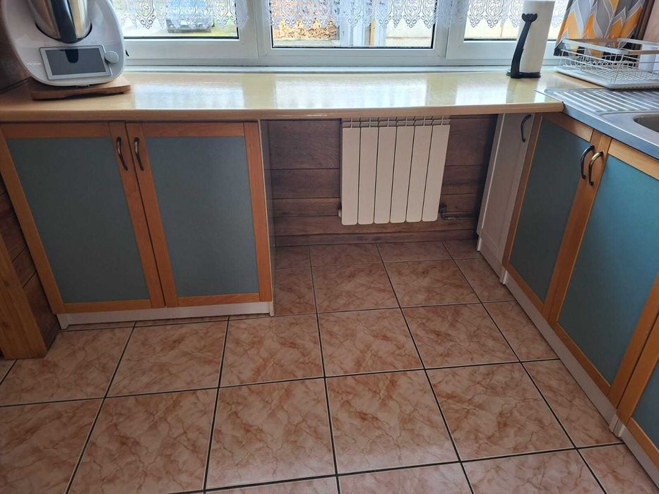 Meble kuchenne, zlewozmywak, okap