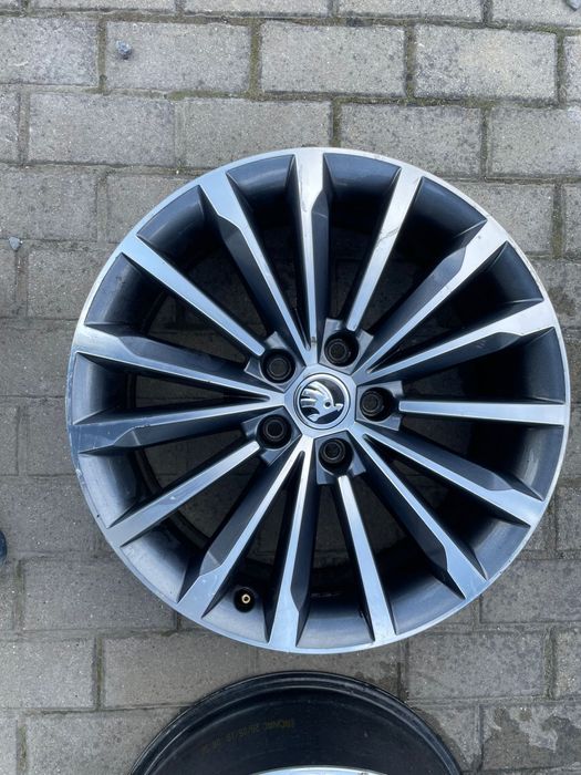Felgi aluminiowe Skoda R18